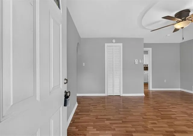 4th image of 207 W North Ave, Belton, MO 64012 | MLS# 2631653