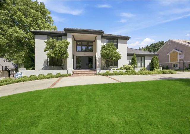 Photo 1 of Mansion for sale at 3048 W 118th Terrace, Leawood, KS 66211 | MLS# 2631657 | Listing updated on 2026-09-17