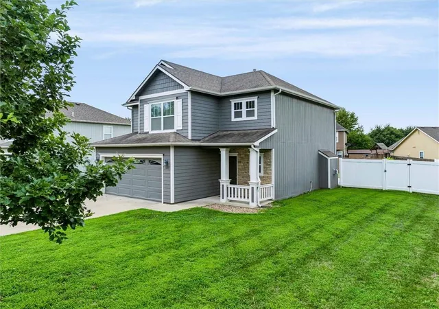 2nd image of 3409 Chance Ln, Lawrence, KS 66047 | MLS# 2631666