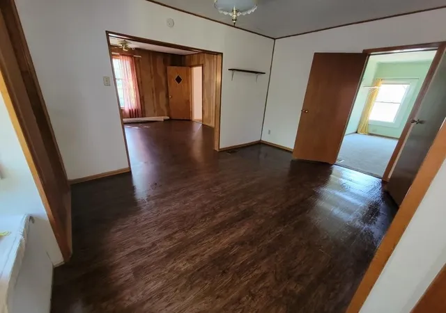 Photo 3 of Single family home for sale at 724 Hazel St, Excelsior Springs, MO 64024 | MLS# 2631668 | Listing updated on 2026-08-14