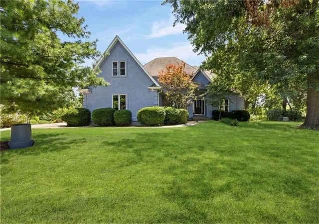 1st image of 5253 W 215th Street, Bucyrus, KS 66013 | MLS# 2631683