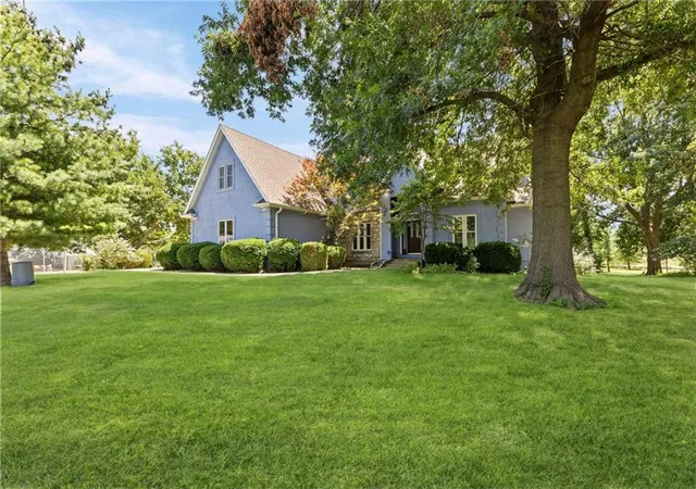 2nd image of 5253 W 215th Street, Bucyrus, KS 66013 | MLS# 2631683