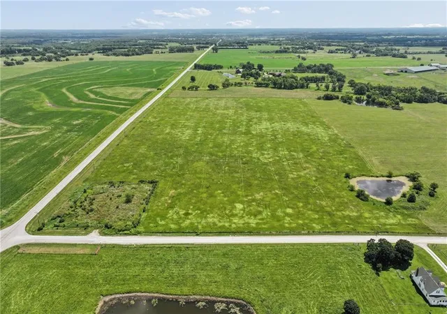 2nd image of 247th & Rockville Rd, Louisburg, KS 66053 | MLS# 2631707