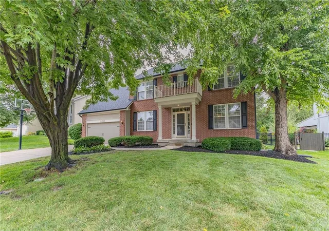 Photo 1 of Sale Pending at 14320 Stearns St, Overland Park, KS 66221 | MLS# 2631729 | Listing updated on 2026-09-03