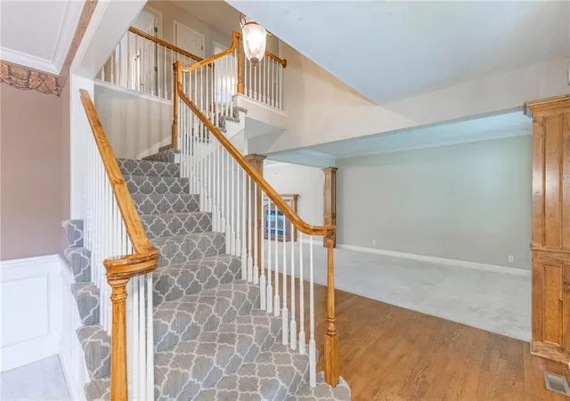 Photo 4 of Sale Pending at 14320 Stearns St, Overland Park, KS 66221 | MLS# 2631729 | Listing updated on 2026-09-03