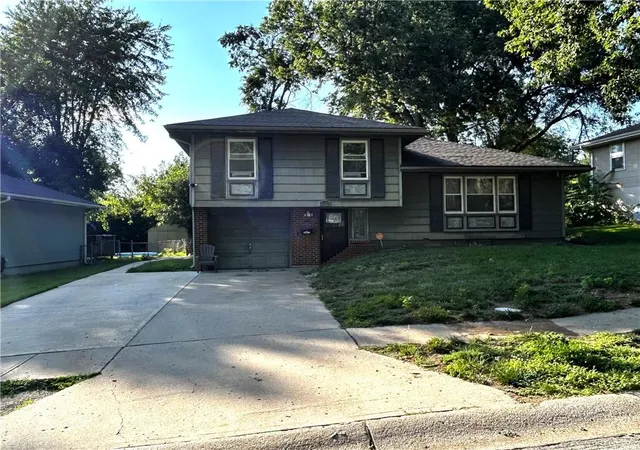 Photo 1 of Single family home for sale at 11902 Fremont Ave, Grandview, MO 64030 | MLS# 2631734 | Listing updated on 2026-10-06