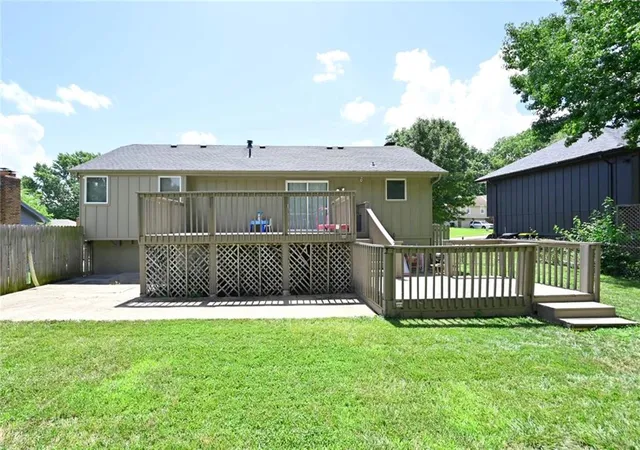 Photo 3 of Single family home for sale at 7320 NW 78th Street, Kansas City, MO 64152 | MLS# 2631739 | Listing updated on 2026-08-25
