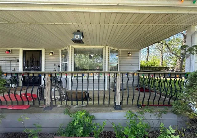 Photo 2 of Sale Pending at 214 Mo C Hwy, Rayville, MO 64084 | MLS# 2631785 | Listing updated on 2026-08-08