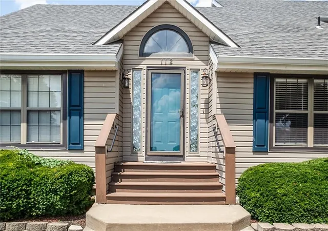 4th image of 112 Stonebridge Ln, Smithville, MO 64089 | MLS# 2631787