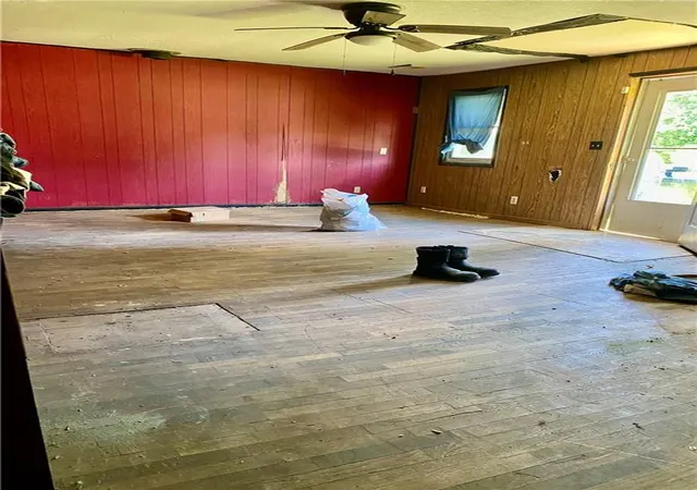 Photo 3 of Single family home for sale at 210 N Bates Ave, Adrian, MO 64720 | MLS# 2631789 | Listing updated on 2026-08-24