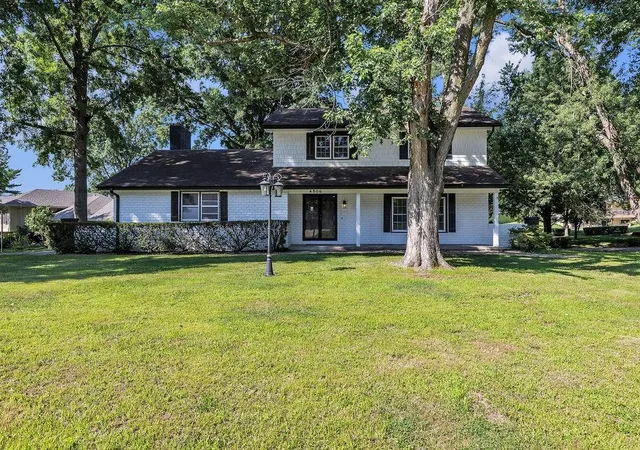 Photo 1 of Single family home for sale at 4806 Stonecrest Ter, Saint Joseph, MO 64506 | MLS# 2631794 | Listing updated on 2026-08-31