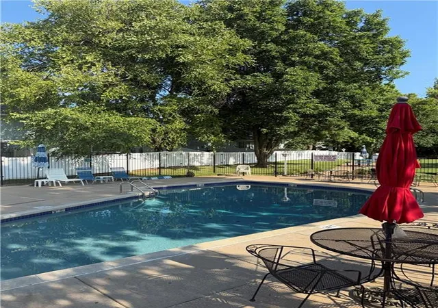 18th image of 6575 W 49th Street, Mission, KS 66202 | MLS# 2631820