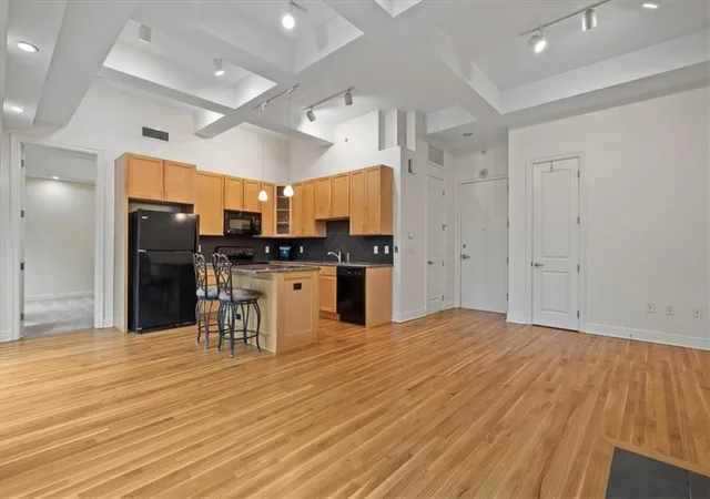 Photo 3 of Condo for sale at 1101 Walnut St #502, Kansas City, MO 64106 | MLS# 2631832 | Listing updated on 2026-08-25
