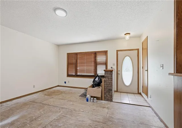 Photo 2 of Single family home for sale at 2710 N Michigan St, Pittsburg, KS 66762 | MLS# 2631852 | Listing updated on 2026-08-21
