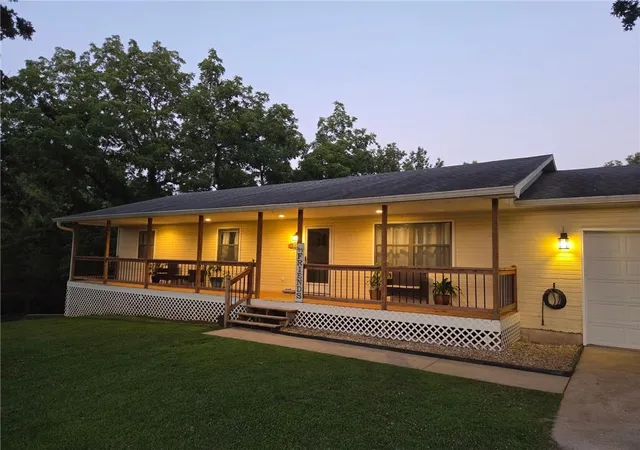 34th image of 14874 E Redbird Rd, Nevada, MO 64772 | MLS# 2631855