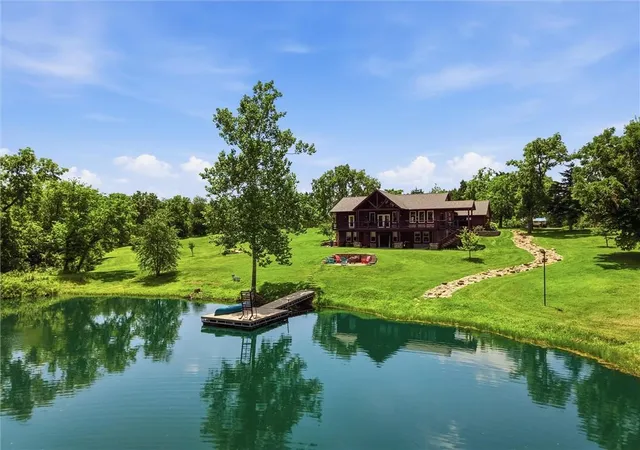 1st image of 18354 Kreider Rd, Linwood, KS 66052 | MLS# 2631857