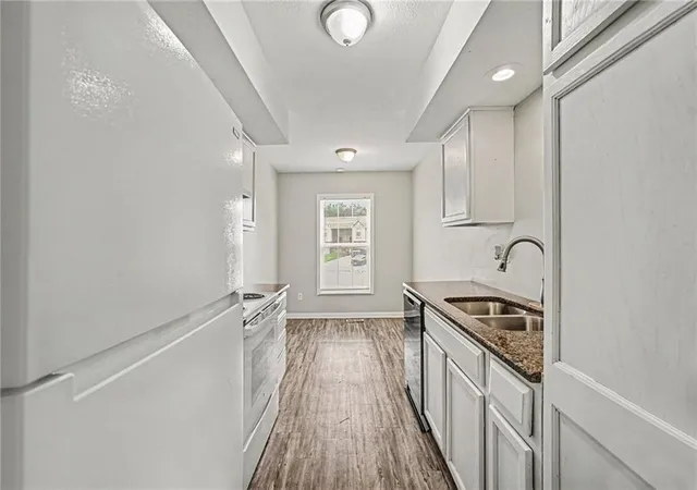 Photo 2 of Sale Pending at 3407 Nw 71st Terrace, Kansas City, MO 64151 | MLS# 2631864 | Listing updated on 2026-08-28