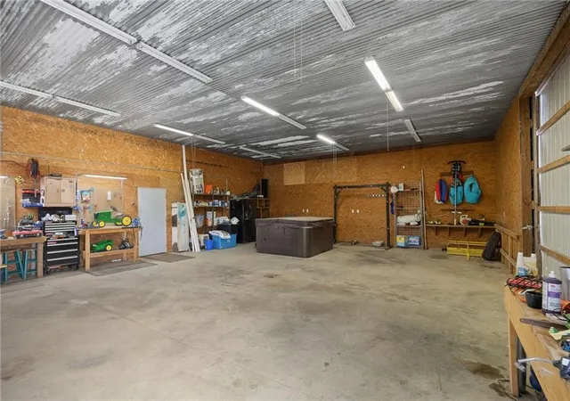 47th image of 10700 Se Crabapple Rd, Agency, MO 64401 | MLS# 2631866