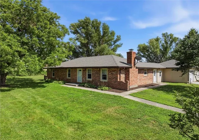 Photo 1 of Single family home for sale at 33701 E 275th Street, Garden City, MO 64747 | MLS# 2631878 | Listing updated on 2026-09-28