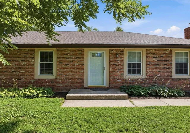 Photo 4 of Single family home for sale at 33701 E 275th Street, Garden City, MO 64747 | MLS# 2631878 | Listing updated on 2026-09-28