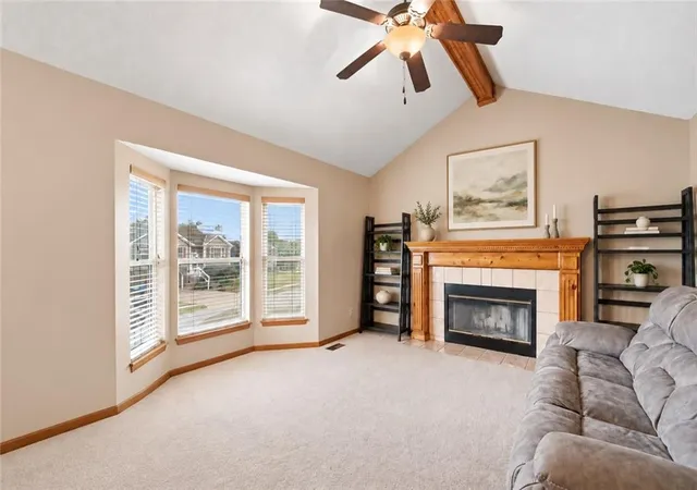 Photo 3 of Single family home for sale at 2136 Sw Sterling Dr, Lee's Summit, MO 64081 | MLS# 2631881 | Listing updated on 2026-09-22