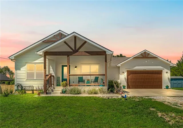 3rd image of 5365 Choctaw Ln, Mc Louth, KS 66054 | MLS# 2631906