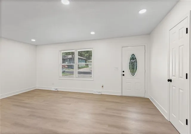 Photo 3 of Sale Pending at 11810 Smalley Ave, Kansas City, MO 64134 | MLS# 2631924 | Listing updated on 2026-09-02