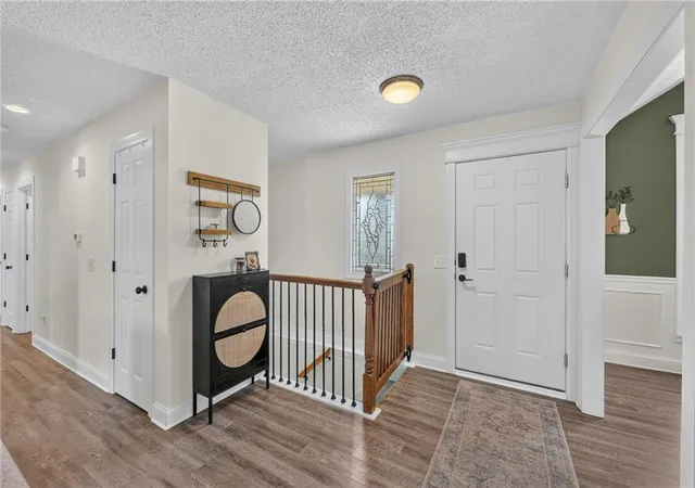 5th image of 503 Newport Dr, Smithville, MO 64089 | MLS# 2631938