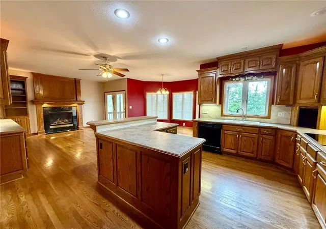 Photo 3 of Single family home for sale at 2514 Sw Wintervalley Ct, Lees Summit, MO 64081 | MLS# 2631946 | Listing updated on 2026-10-07