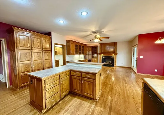 Photo 4 of Single family home for sale at 2514 SW Wintervalley Ct, Lees Summit, MO 64081 | MLS# 2631946 | Listing updated on 2026-10-08