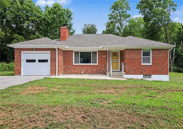 1st image of 506 W Mississippi St, Liberty, MO 64068 | MLS# 2631969
