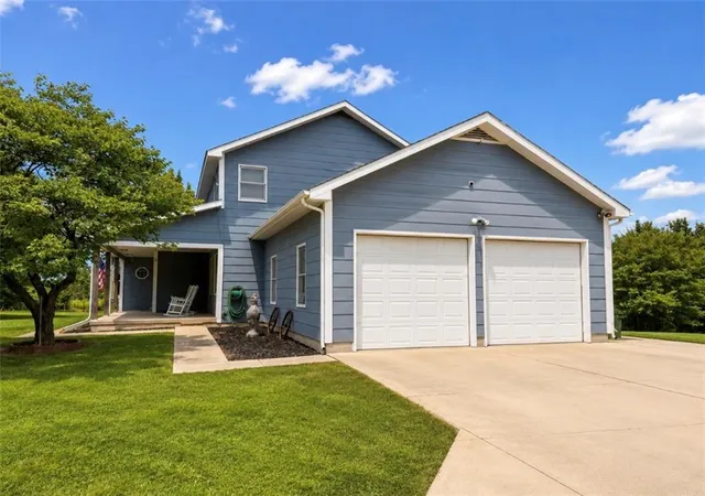 4th image of 24372 243rd Street, Mc Louth, KS 66054 | MLS# 2632004