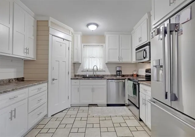 4th image of 902 Plattsburg St, Lathrop, MO 64465 | MLS# 2632005