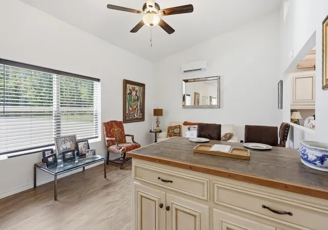 Photo 3 of Single family home for sale at 4585 Esquire Ln, Carthage, MO 64836 | MLS# 2632019 | Listing updated on 2026-07-22