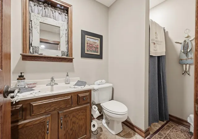 Photo 99 of Single family home for sale at 4585 Esquire Ln, Carthage, MO 64836 | MLS# 2632019 | Listing updated on 2026-07-22