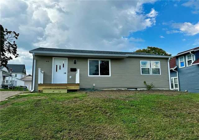 1st image of 419 E 3rd St, Maryville, MO 64468 | MLS# 2632021