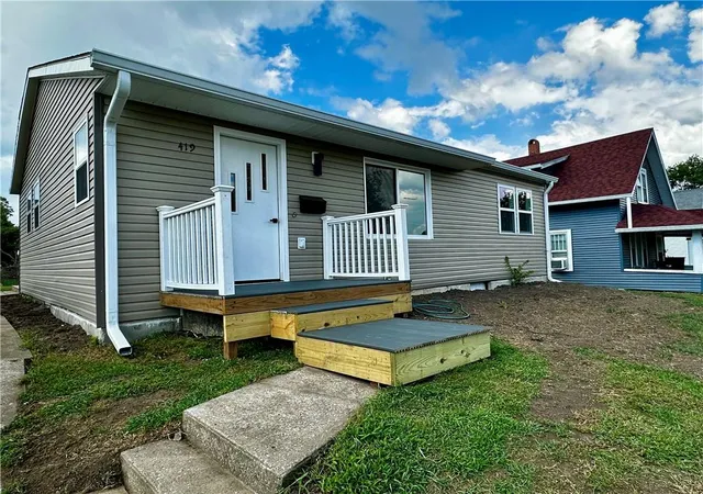 3rd image of 419 E 3Rd St, Maryville, MO 64468 | MLS# 2632021