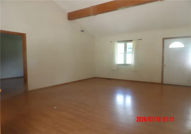 2nd image of 411 Briarwood Dr, Iola, KS 66749 | MLS# 2632026