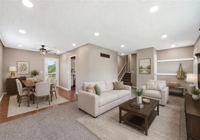 Photo 3 of Sale Pending at 5336 N Richmond Ave, Kansas City, MO 64119 | MLS# 2632028 | Listing updated on 2026-08-26