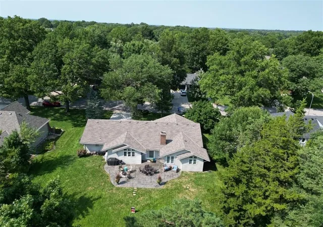 5th image of 12730 Overbrook Rd, Leawood, KS 66209 | MLS# 2632029