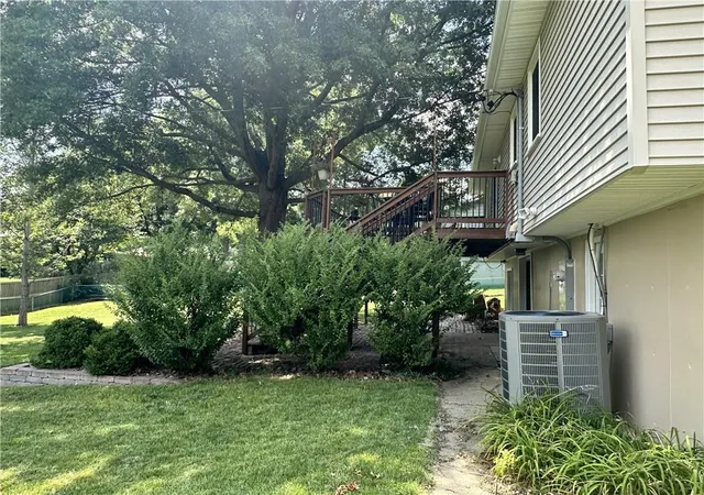 49th image of 304 Hillcrest Dr, Warrensburg, MO 64093 | MLS# 2632049