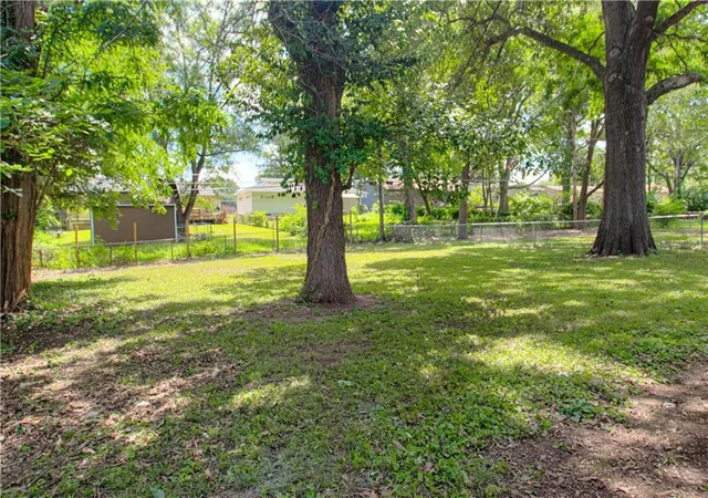 Photo 27 of Single family home for sale at 11003 Cambridge Ave, Kansas City, MO 64134 | MLS# 2632056 | Listing updated on 2026-08-23