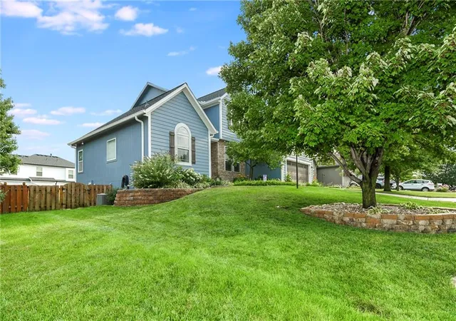 3rd image of 34541 W 83rd Street, De Soto, KS 66018 | MLS# 2632062
