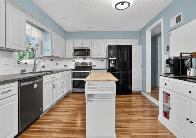5th image of 11603 W 77th Street, Overland Park, KS 66214 | MLS# 2632065
