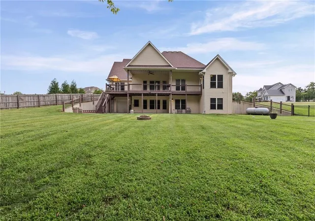 2nd image of 564 Nw 41 Rd, Warrensburg, MO 64093 | MLS# 2632069