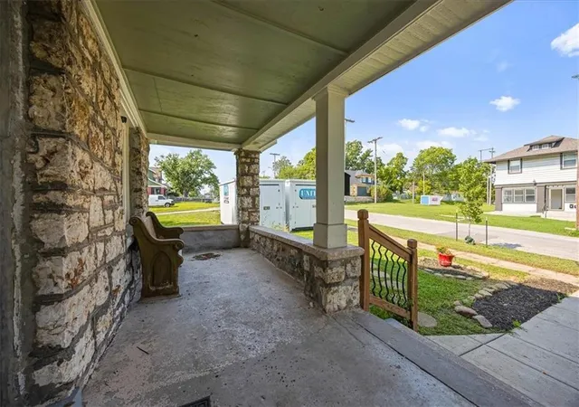 Photo 3 of Single family home for sale at 2939 Wayne Ave, Kansas City, MO 64109 | MLS# 2632071 | Listing updated on 2026-10-02