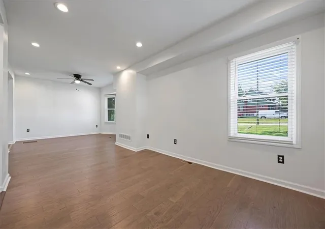 Photo 4 of Single family home for sale at 2939 Wayne Ave, Kansas City, MO 64109 | MLS# 2632071 | Listing updated on 2026-10-02