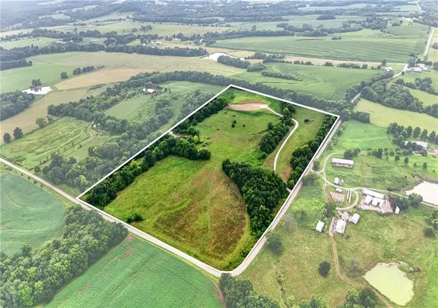 1st image of 25 Ac Powell Rd, Odessa, MO 64076 | MLS# 2632079
