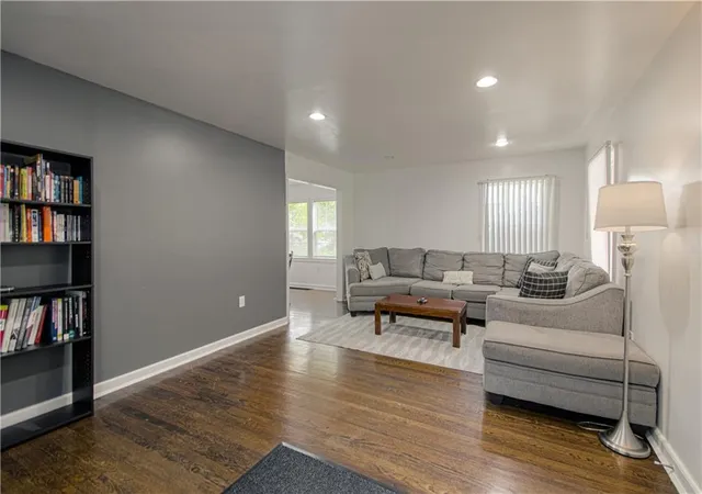 Photo 3 of Single family home for sale at 4910 Paseo Blvd, Kansas City, MO 64110 | MLS# 2632100 | Listing updated on 2026-08-25