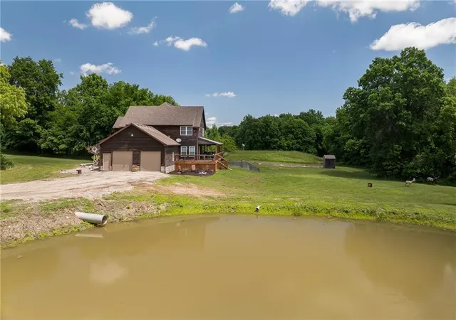 4th image of 6280 Nw Sale Barn Rd, Cameron, MO 64429 | MLS# 2632101